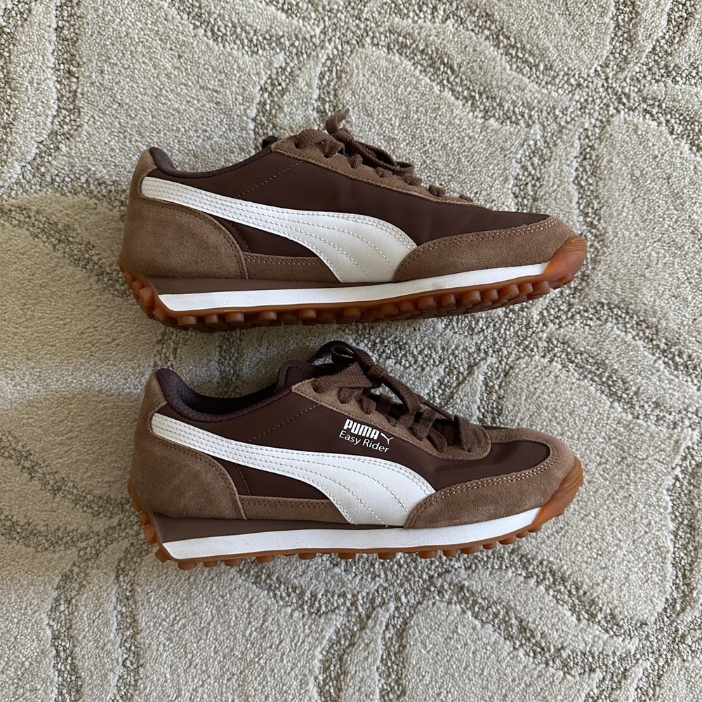 Puma Brown Sneakers